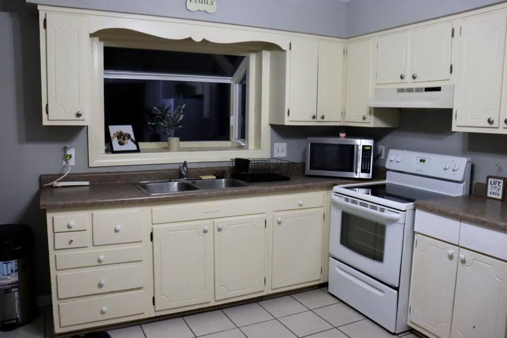 Appartement The Little Amazon à Montgomery Extérieur photo